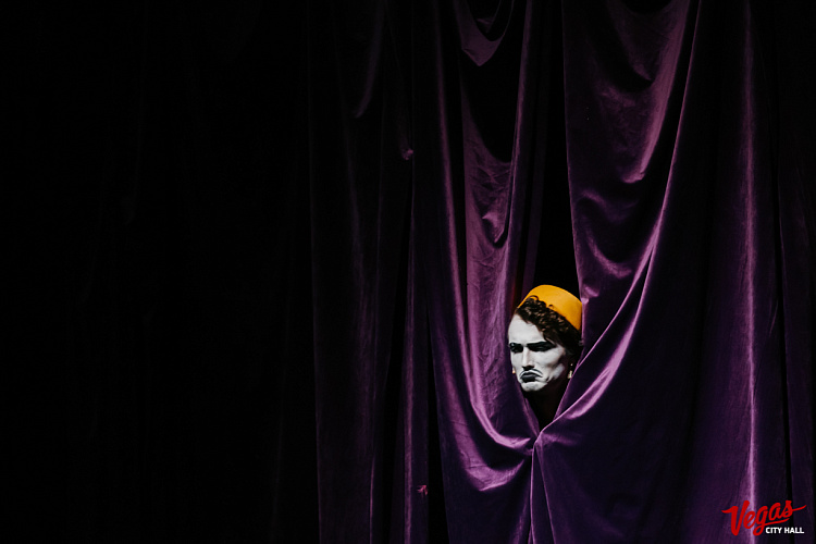 Музыкальный шоу-спектакль «12 Стульев» - фото 27