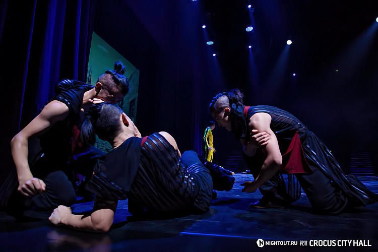 ШОУ ДЖЕКИ ЧАНА - ВРАТА ШАОЛИНЬ - фото 71