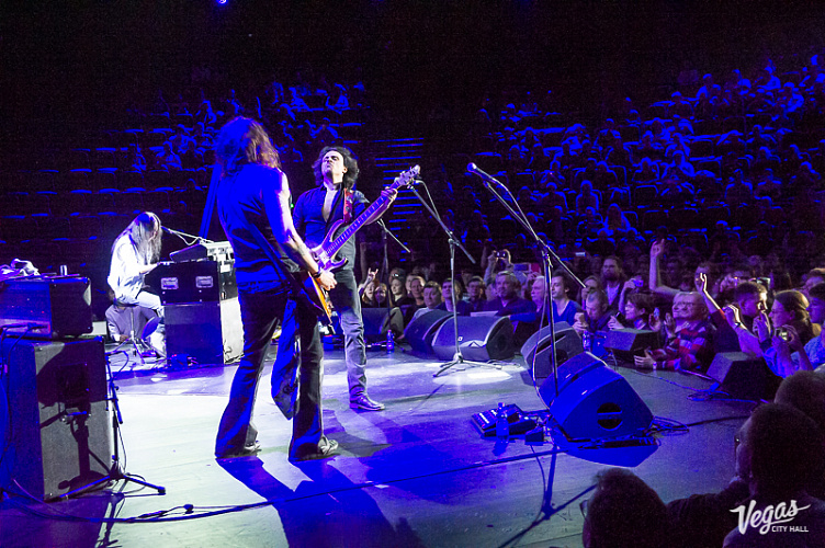 KEN HENSLEY & Live Fire - фото 38