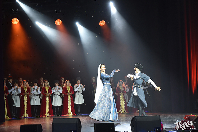 Астемир Апанасов. Сольный концерт - фото 18