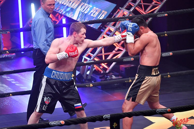 БОЙЦОВСКИЙ КЛУБ СУПЕРСЕРИЯ. БОЙ ЗА ТИТУЛ РЕН ТВ. ФЕДОР ЧУДИНОВ – АЗИЗБЕК АБДУГОФУРОВ - фото 27