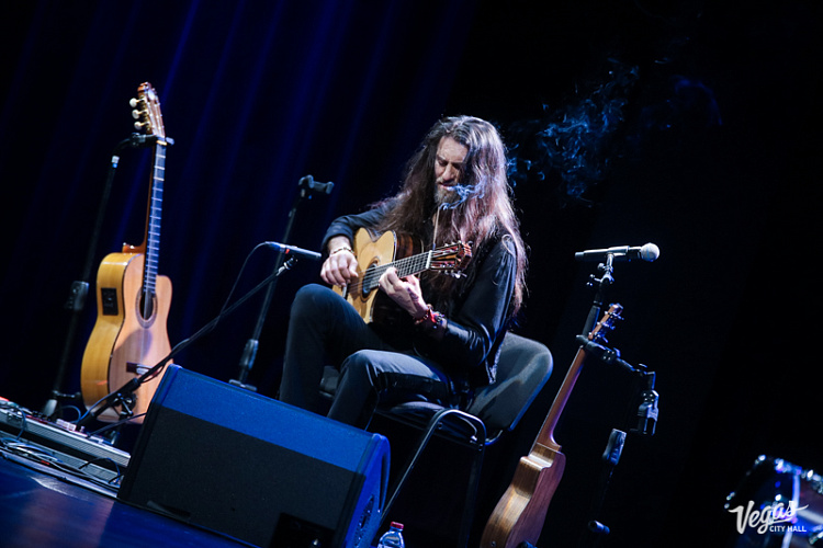 Estas Tonne and Michael Shrieve - фото 4