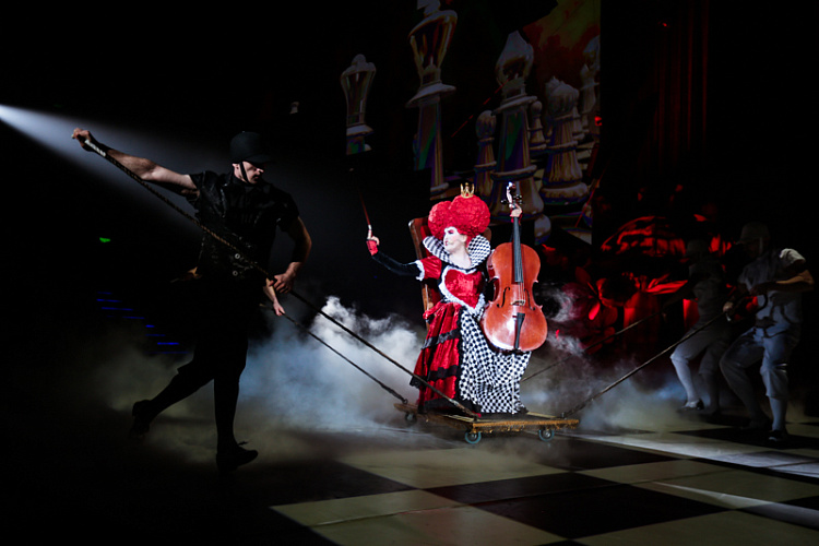VEGAS SHOW: театрально-цирковой спектакль “АЛИСА&quot; - фото 46