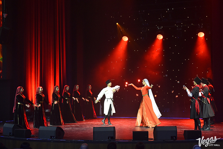 Астемир Апанасов. Сольный концерт - фото 8