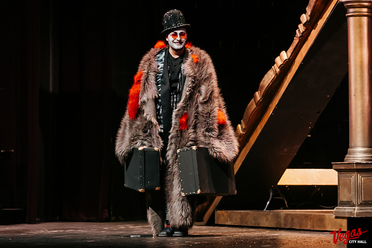 Музыкальный шоу-спектакль «12 Стульев» - фото 25