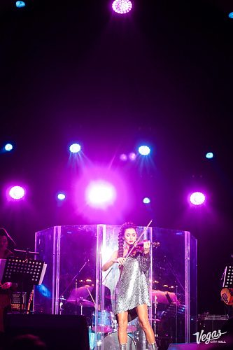 «Золотые Хиты Классики и Рока» Золотая скрипка России LЕОNARDA & Her Band «OPERA XXI» - фото 7