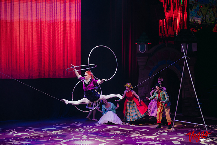 Новогодний цирковой мюзикл «Буратино» - фото 15