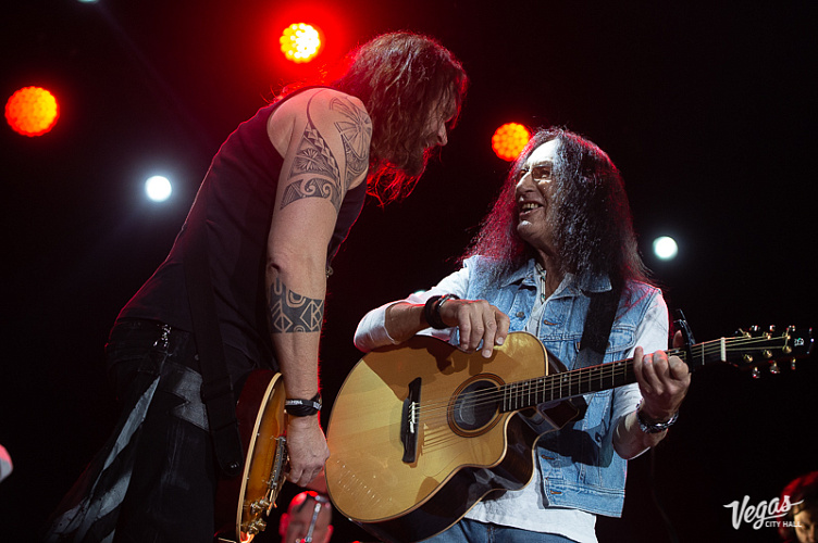 KEN HENSLEY & Live Fire - фото 33