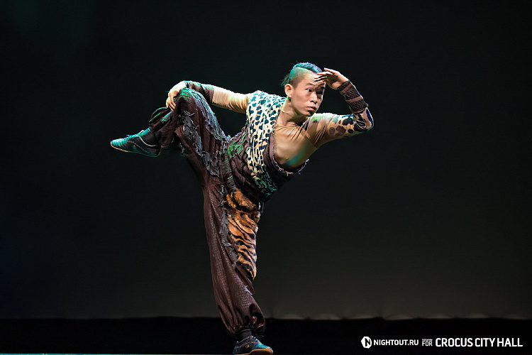 ШОУ ДЖЕКИ ЧАНА - ВРАТА ШАОЛИНЬ - фото 18