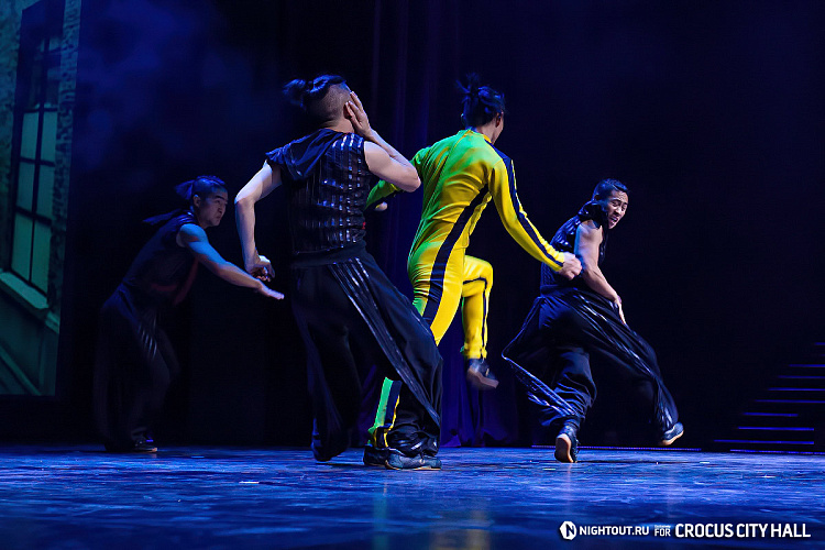 ШОУ ДЖЕКИ ЧАНА - ВРАТА ШАОЛИНЬ - фото 65