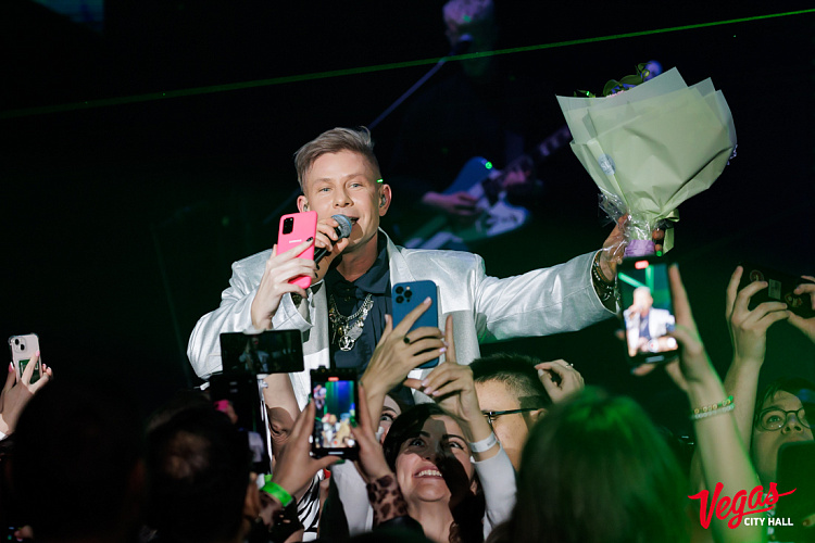 МИТЯ ФОМИН  — ЮБИЛЕЙНОЕ ШОУ «АРТИСТ. 50» - фото 4