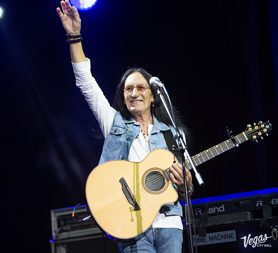 KEN HENSLEY & Live Fire - фото 16