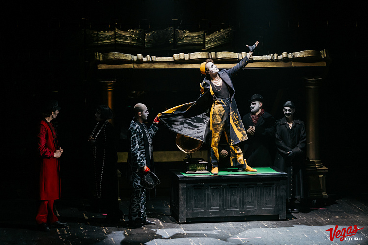 Музыкальный шоу-спектакль «12 Стульев» - фото 18