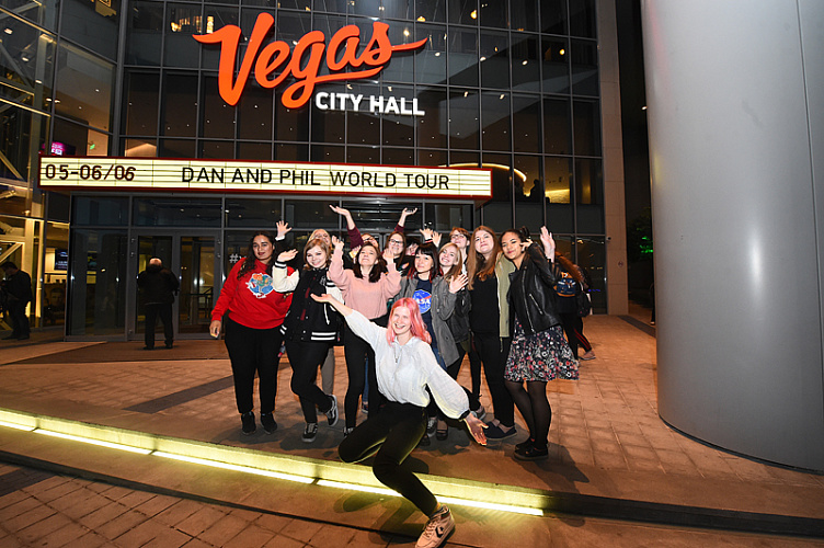 Dan and Phil World Tour 2018: The Interactive Introverts - фото 9