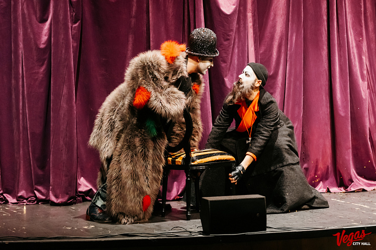 Музыкальный шоу-спектакль «12 Стульев» - фото 22