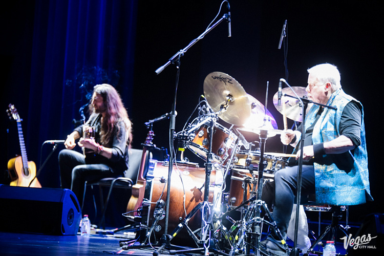 Estas Tonne and Michael Shrieve - фото 9