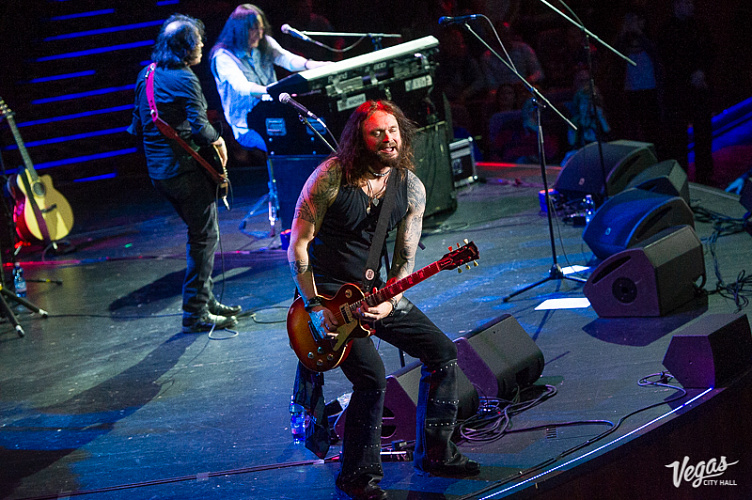 KEN HENSLEY & Live Fire - фото 27