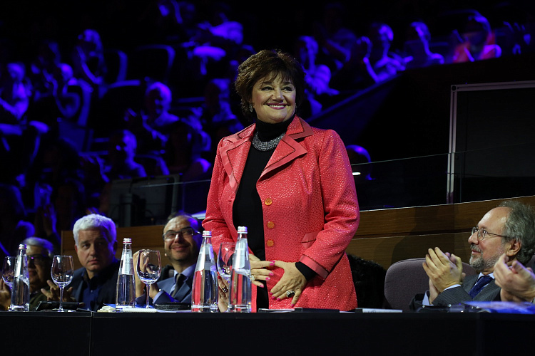 IV Международный конкурс вокалистов им. М.Магомаева - фото 1