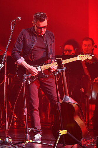 Pink Floyd Symphony Tribute Show - фото 1