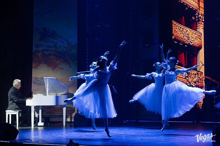 Александр Морозов - фото 10