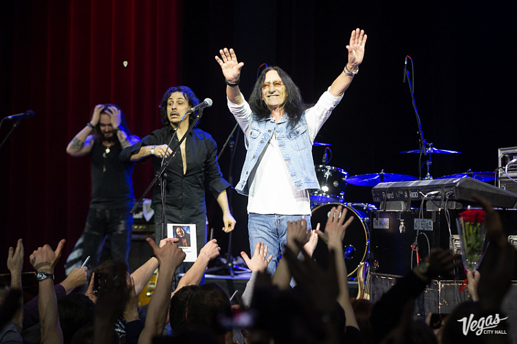 KEN HENSLEY & Live Fire - фото 42