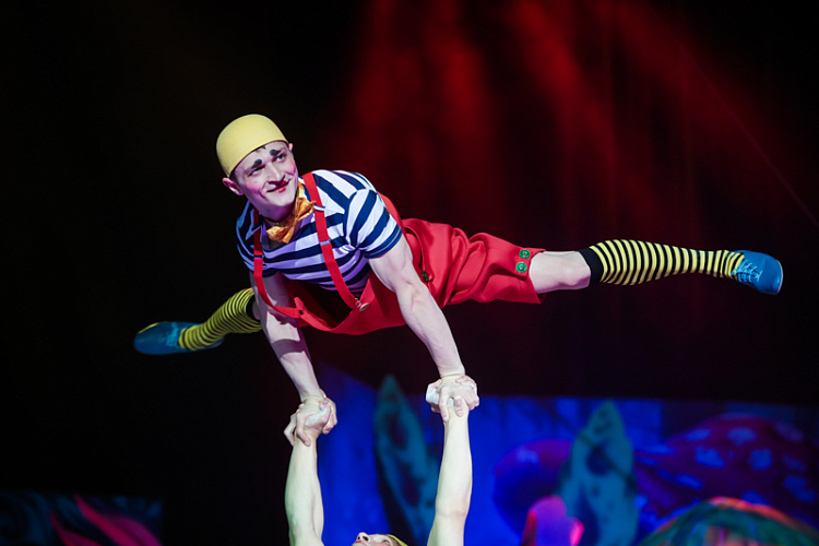 VEGAS SHOW: театрально-цирковой спектакль “АЛИСА&quot; - фото 8