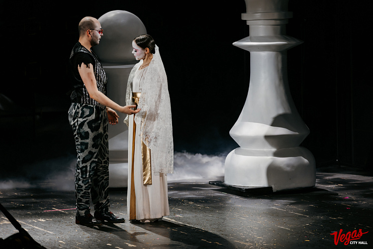 Музыкальный шоу-спектакль «12 Стульев» - фото 4