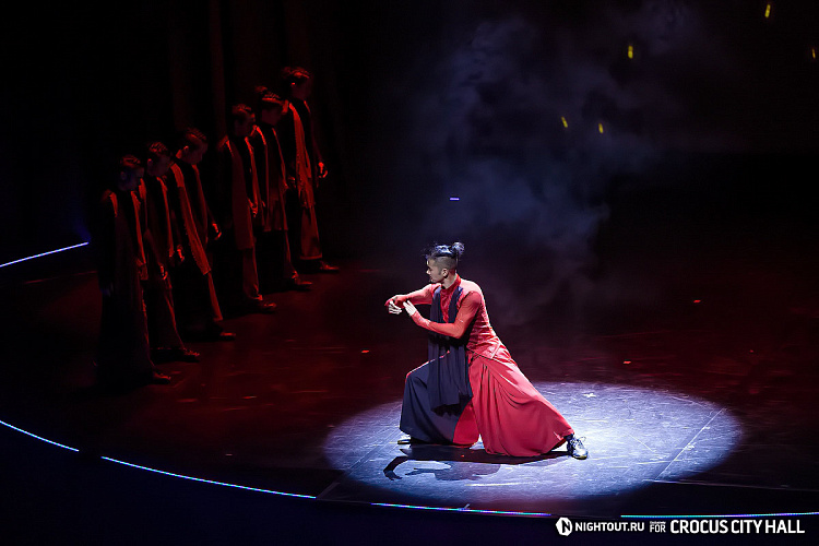 ШОУ ДЖЕКИ ЧАНА - ВРАТА ШАОЛИНЬ - фото 49