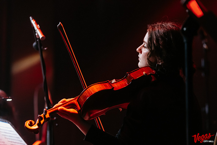 Оркестр Саgmo. Саундтреки Эйнауди - фото 12