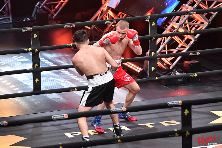 БОЙЦОВСКИЙ КЛУБ СУПЕРСЕРИЯ. БОЙ ЗА ТИТУЛ РЕН ТВ. ФЕДОР ЧУДИНОВ – АЗИЗБЕК АБДУГОФУРОВ - фото 23