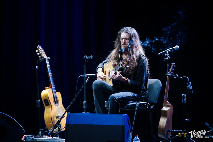 Estas Tonne and Michael Shrieve - фото 2