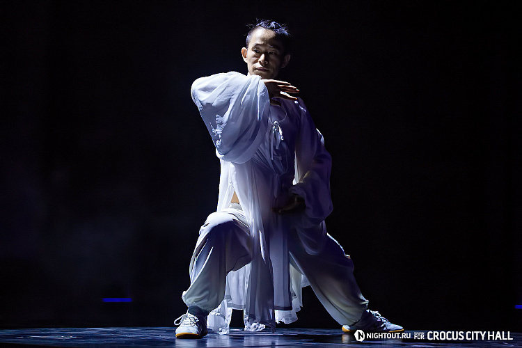 ШОУ ДЖЕКИ ЧАНА - ВРАТА ШАОЛИНЬ - фото 83