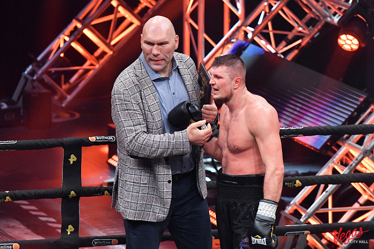 БОЙЦОВСКИЙ КЛУБ СУПЕРСЕРИЯ. БОЙ ЗА ТИТУЛ РЕН ТВ. ФЕДОР ЧУДИНОВ – АЗИЗБЕК АБДУГОФУРОВ - фото 2