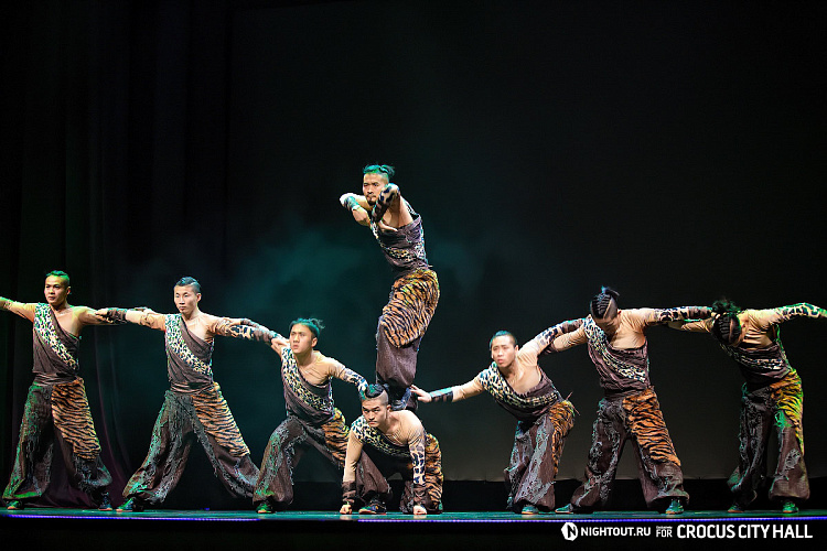 ШОУ ДЖЕКИ ЧАНА - ВРАТА ШАОЛИНЬ - фото 11