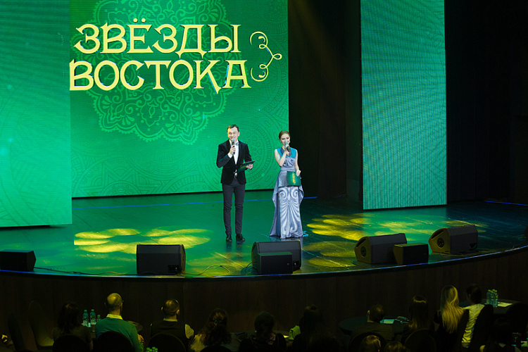 КОНЦЕРТ ЗВЕЗДЫ ВОСТОКА - фото 1