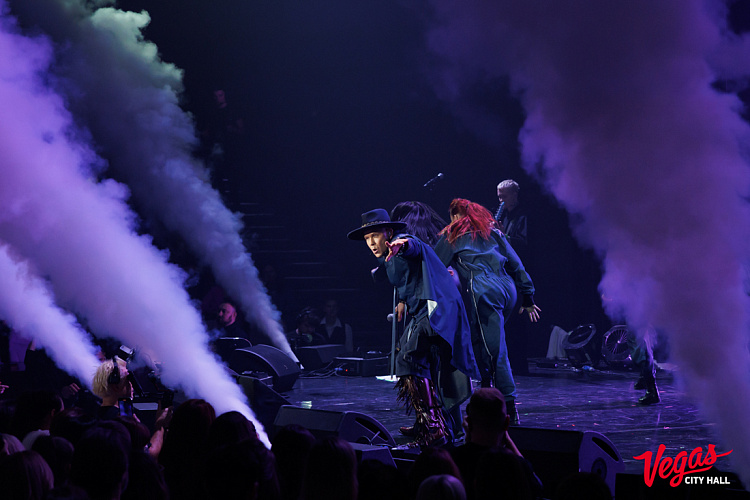 МИТЯ ФОМИН  — ЮБИЛЕЙНОЕ ШОУ «АРТИСТ. 50» - фото 34