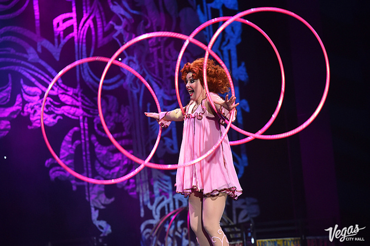 «Балерина в зазеркалье Цирка» - фото 48